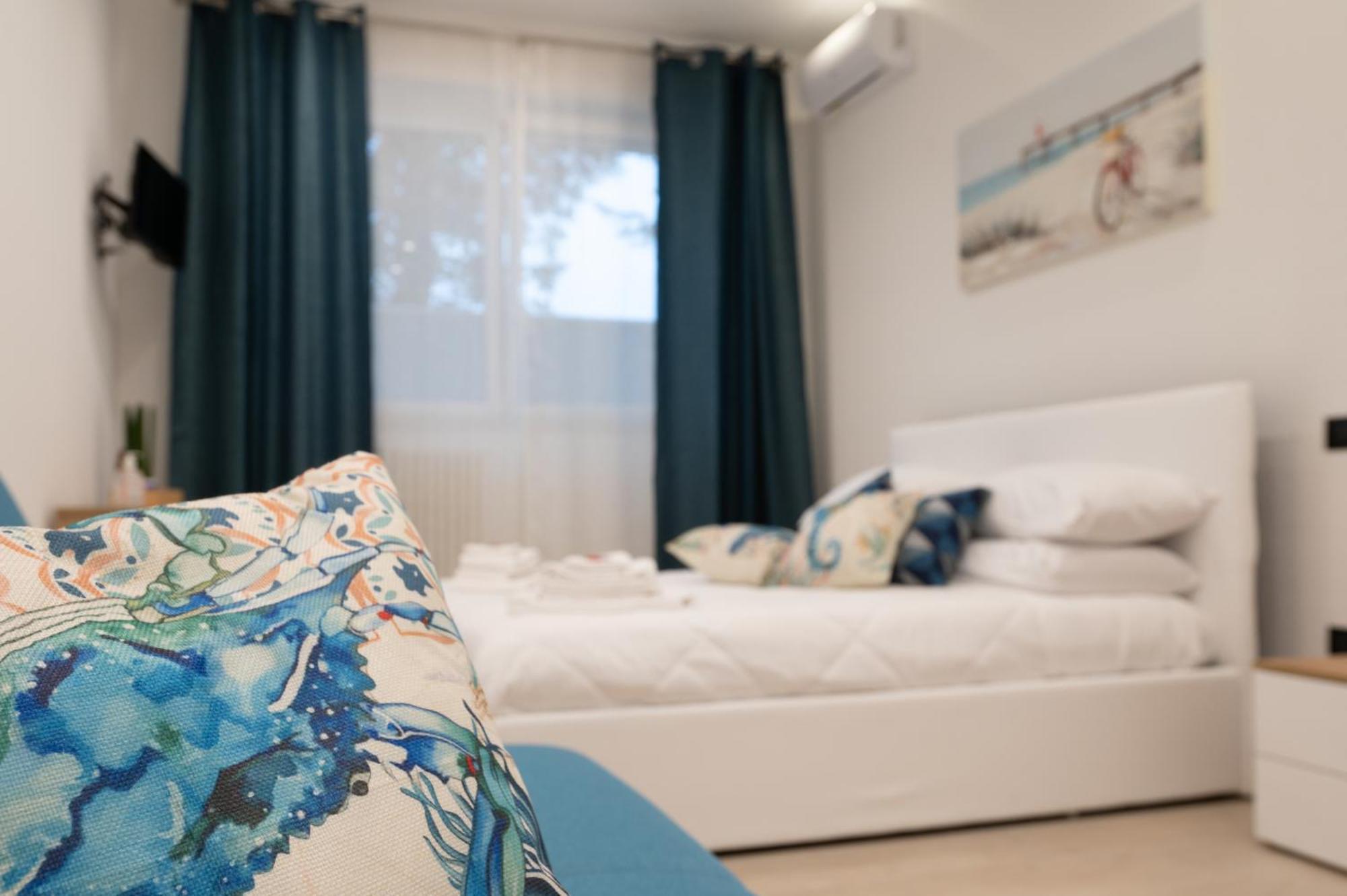 Da Zia Gina Locazione Turistica Hotel Бишелие Стая снимка